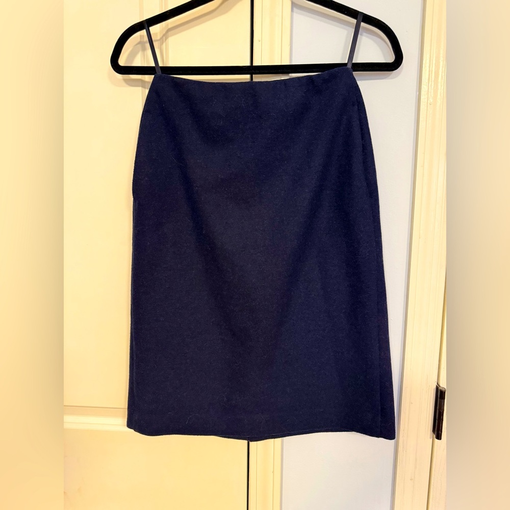 100 Wool UNIQLO Navy Blue Women’s Skirt Size XS